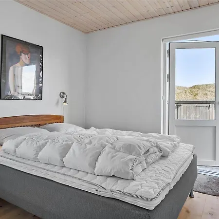 Дом отдыха 20316-ulfborg-lyngvej-12 *